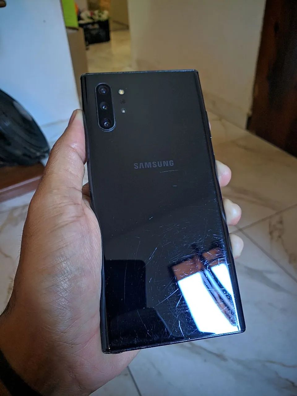 Vende-se galaxy note 10 plus 