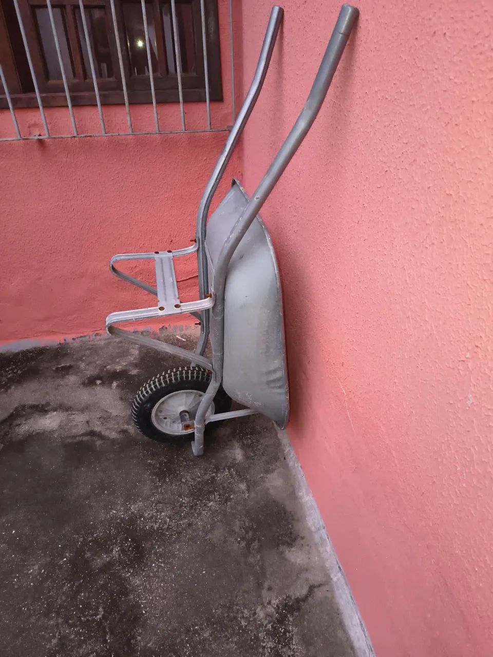 Vendo um carrinho de mão  - Foto 2