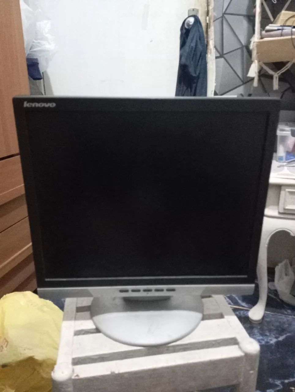 Monitor usado