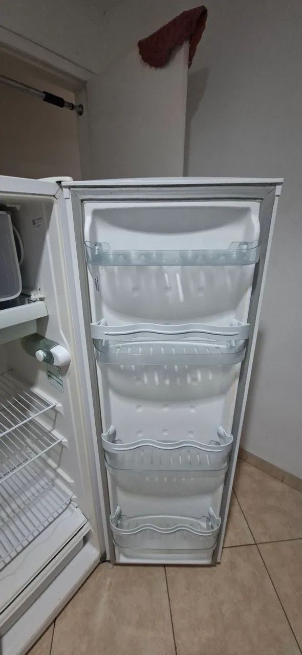 Geladeira Funcionando em Perfeito Estado - Foto 5