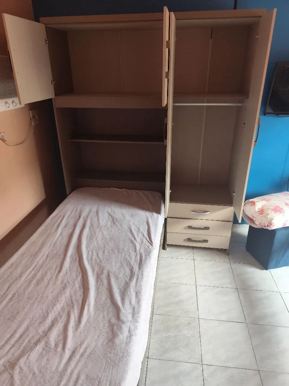 Cama de solteiro com Guarda Roupa - Foto 3