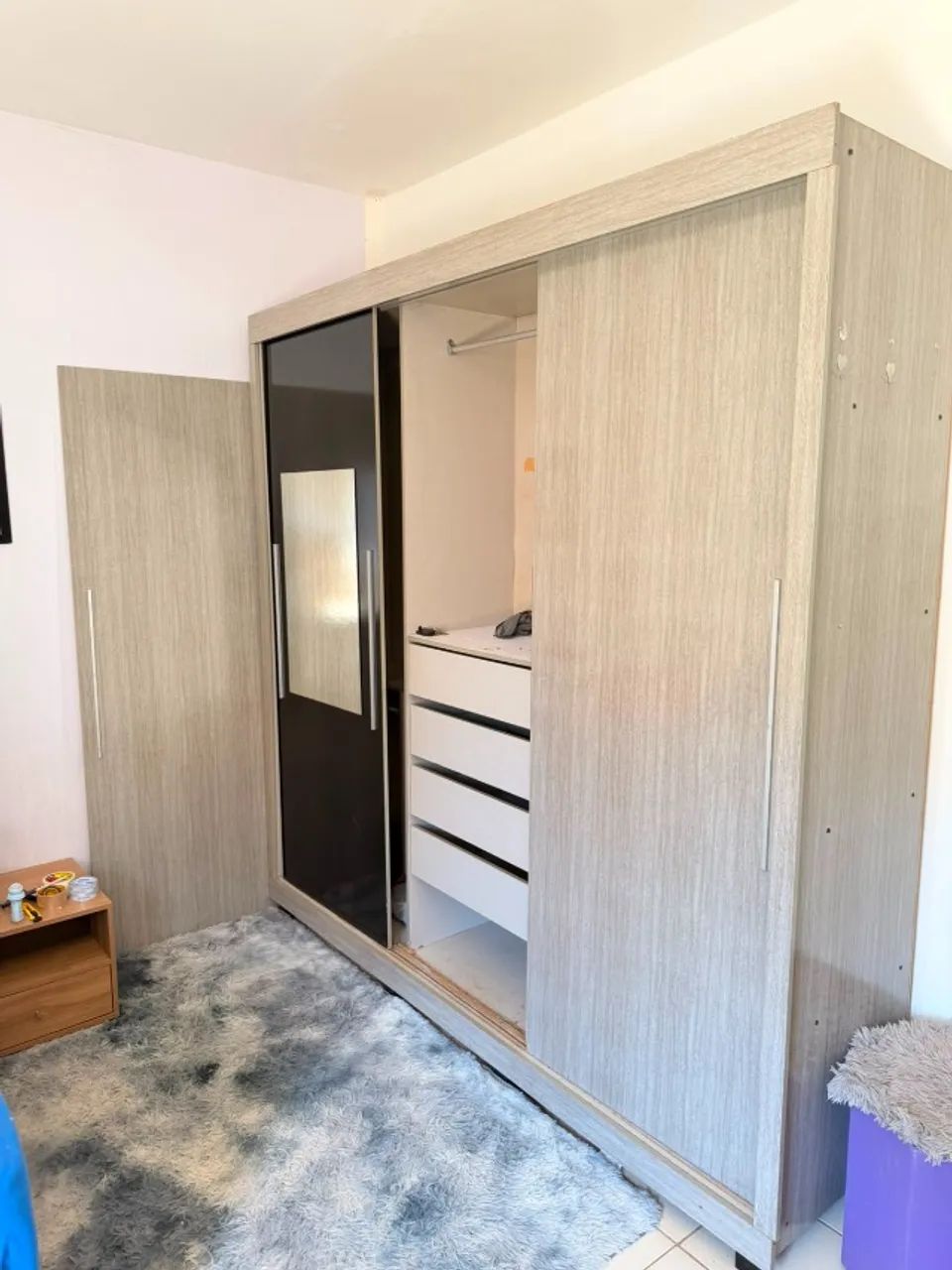 Guarda roupa usado (venda com urgência) - Foto 2