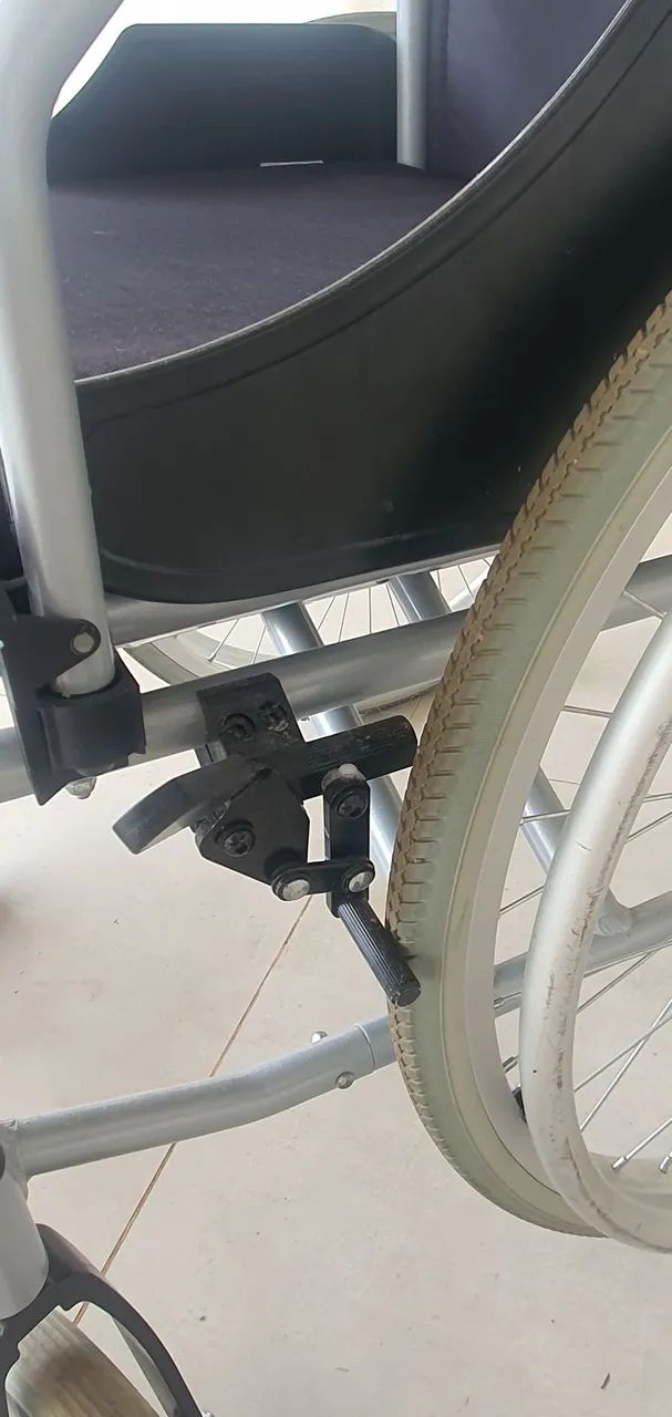Cadeira de rodas - Foto 2