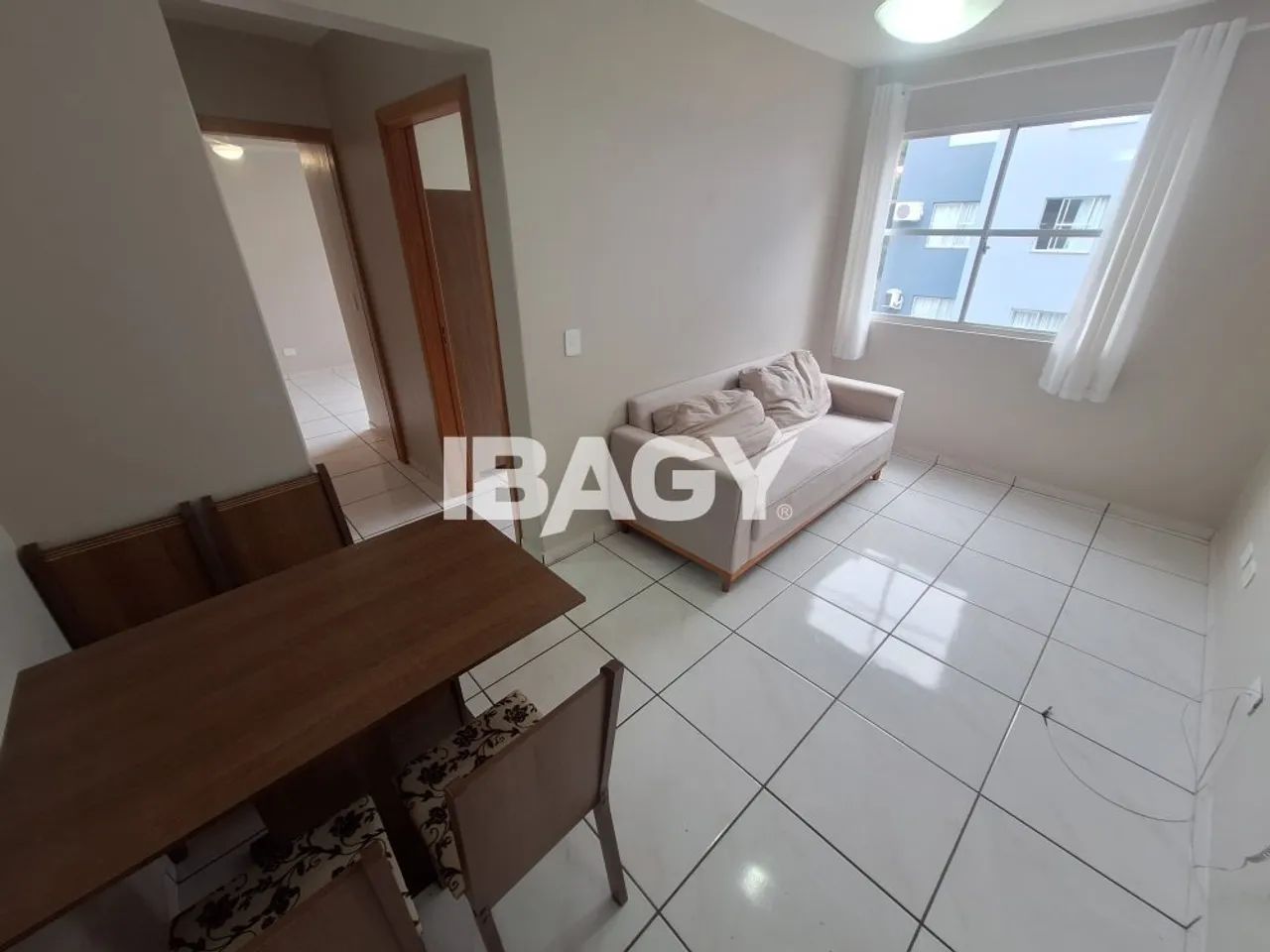Excelente Apartamento 2 dormitório(s) em Coqueiros - Florianópolis - Foto 2