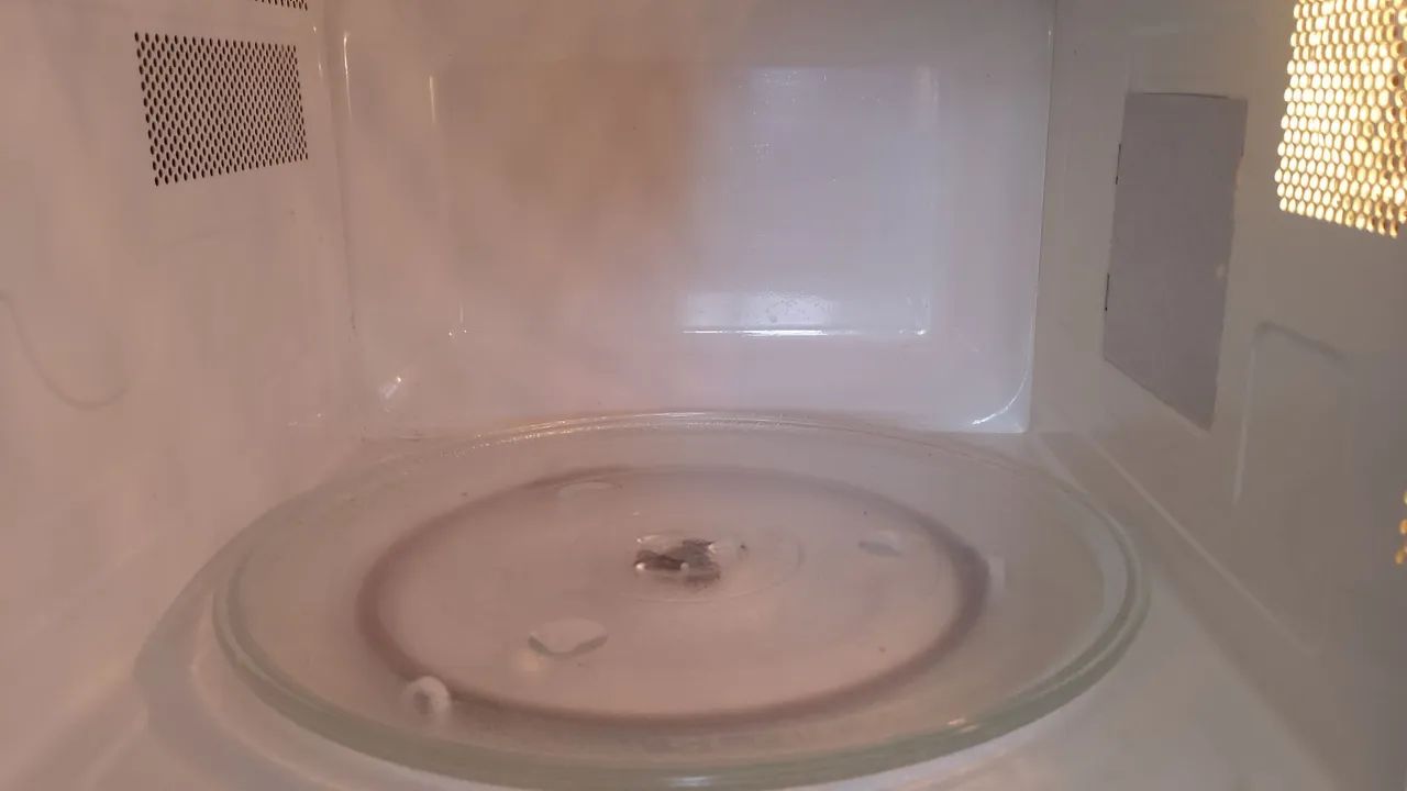 Microondas Eletrolux 31 litros  - Foto 2
