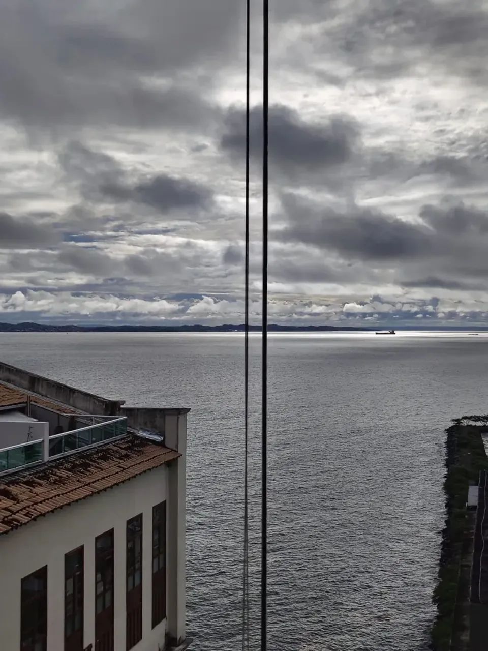 APTO CLOCK MARINA,  MOBILIADO COM VISTA MAR ! - Foto 3