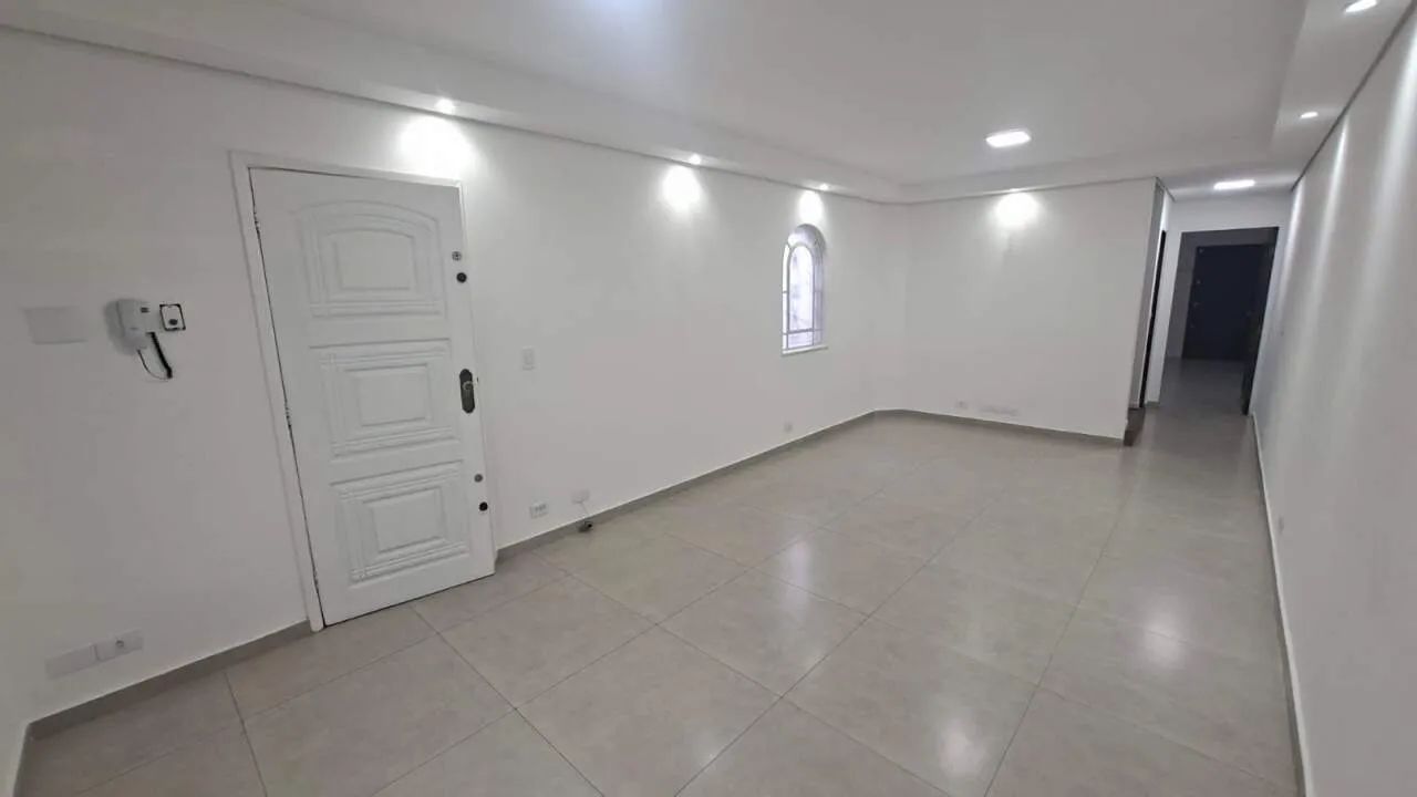 Sobrado para locação com 04 quartos e 02 vagas de garagem - Foto 4