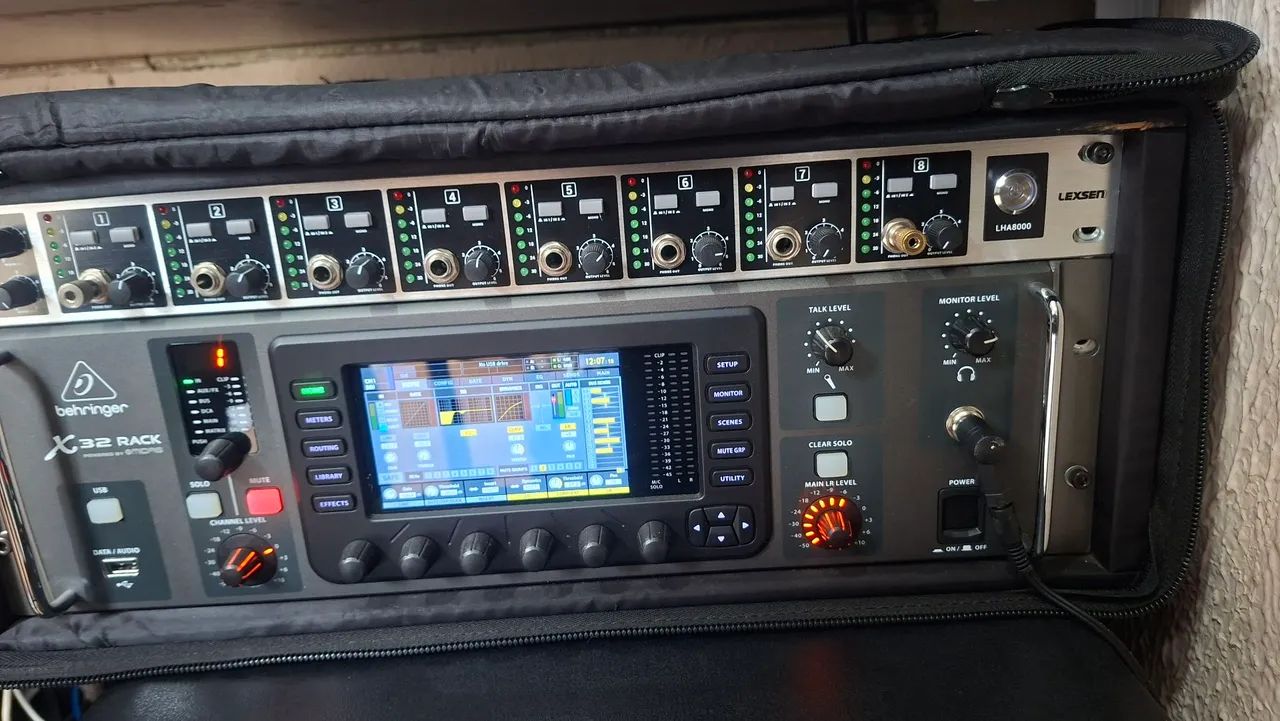Mesa de som digital behringer x32 rack +powerplay +case - Foto 3
