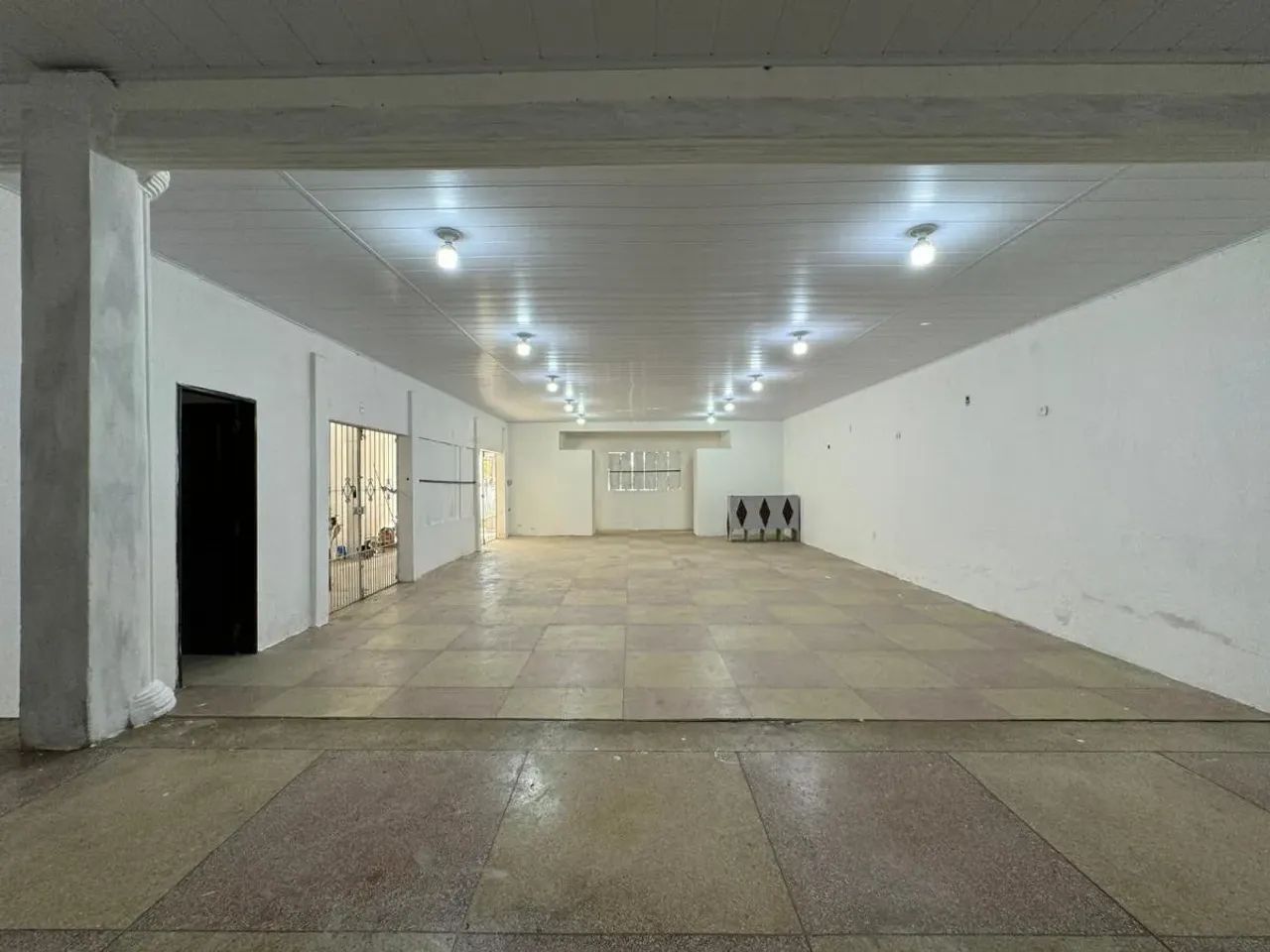 Ponto Comercial para Venda em Condado, Centro, 2 banheiros - Foto 3