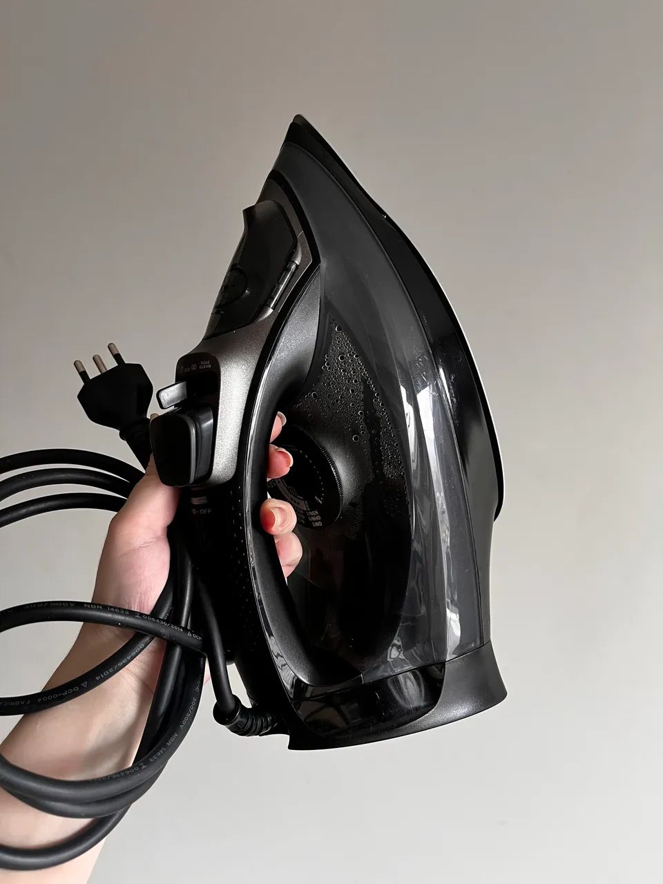 Vendo ferro de passar Electrolux! 