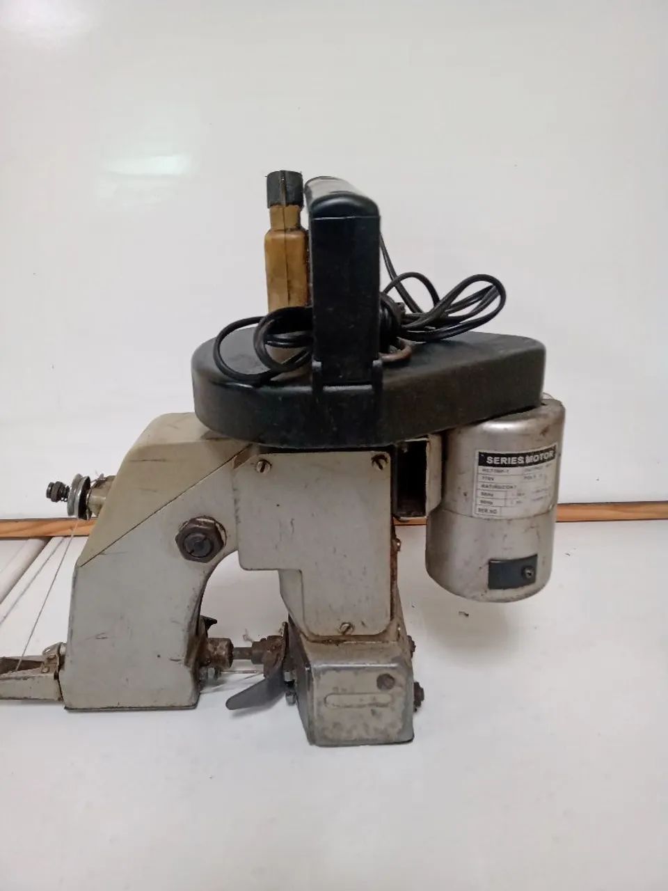 Máquina de custurar saco de rafia - Foto 2