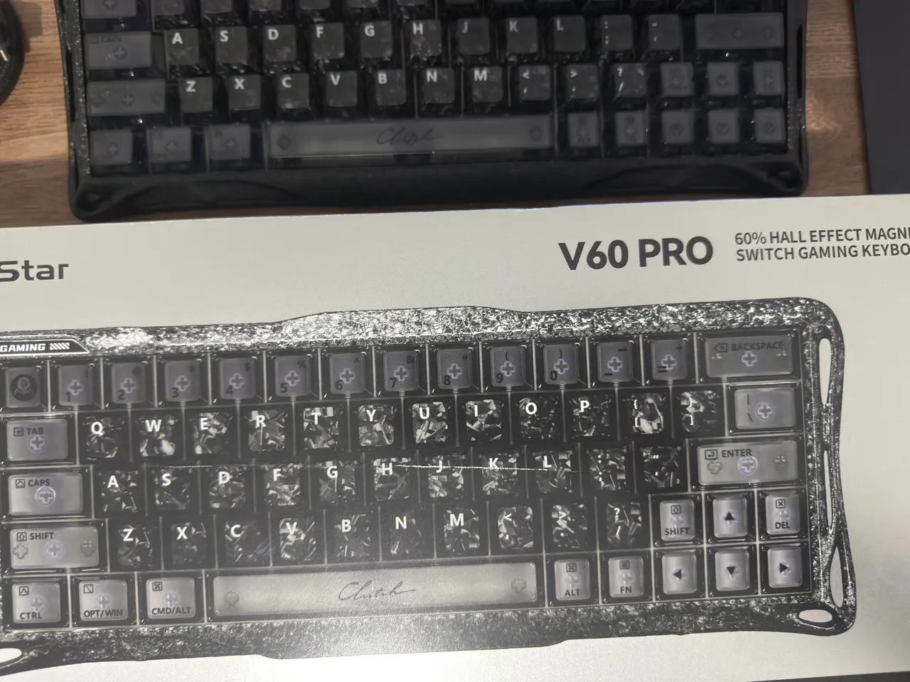 Teclado Gravastar V60 Pro Special Edition - Foto 3