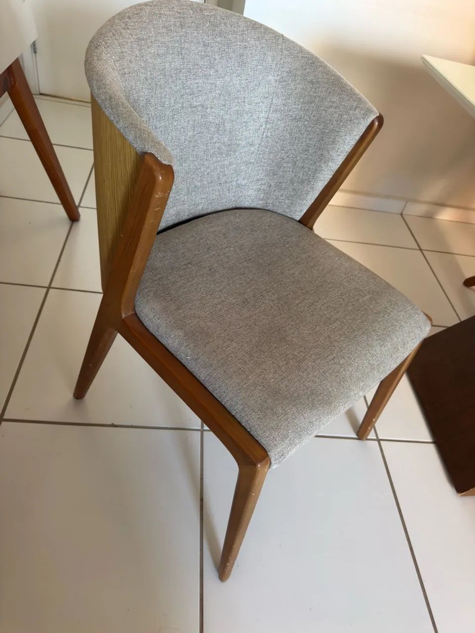 Mesa de Jantar 6 lugares  - Foto 4