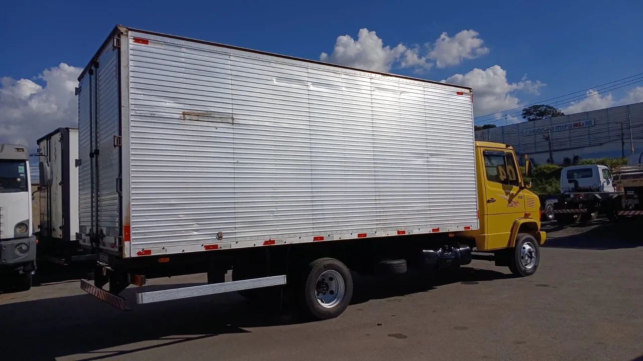Mb 710 baú  - Foto 2