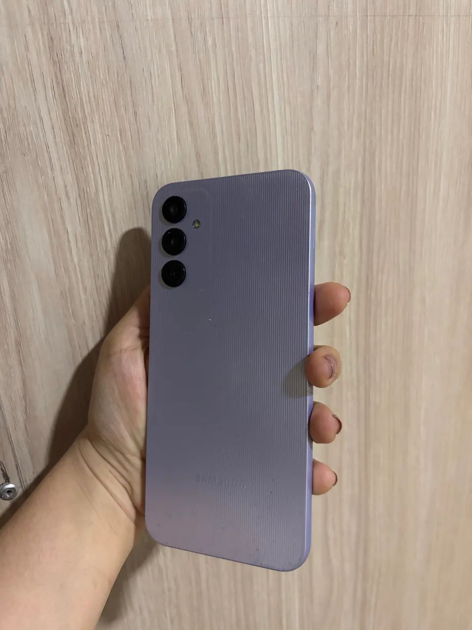 Samsung A14 prata