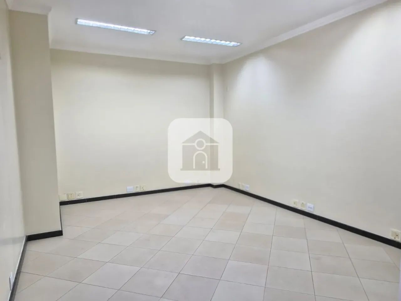 Prédio para locação no bairro Brasil