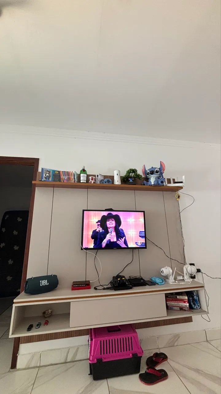 Vende-se painel Vênus 1.80 off white - tv até 65 polegadas  - Foto 2