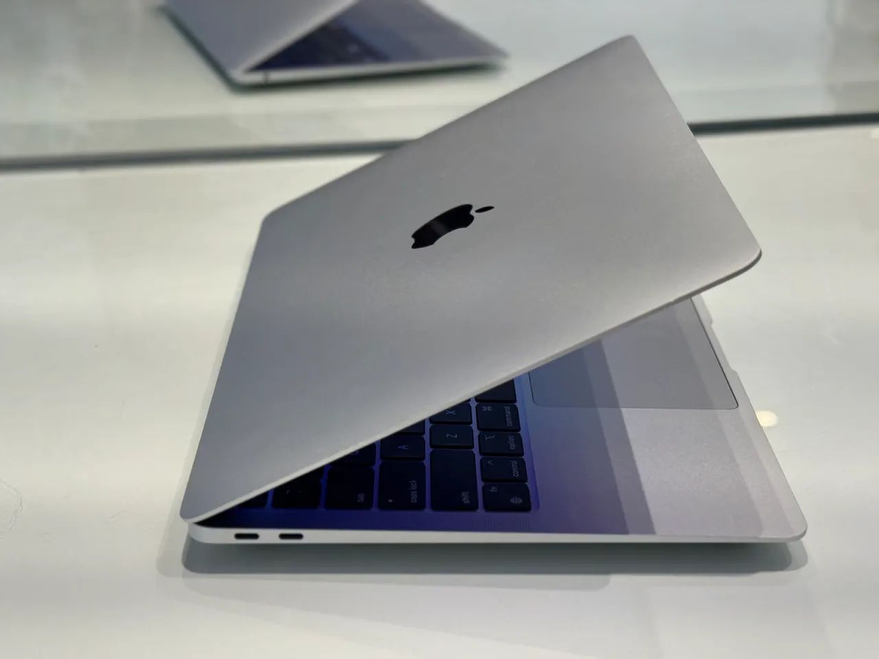 MacBook Air M1 2020 8GB/512GB シルバー MacBook Air M1 2020 13