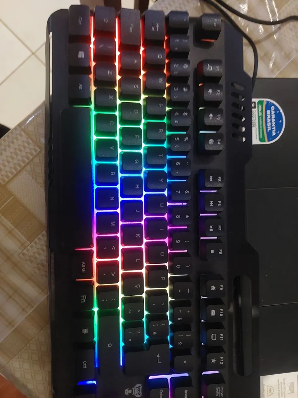 TECLADO GAMER CLANM 100% - Foto 2