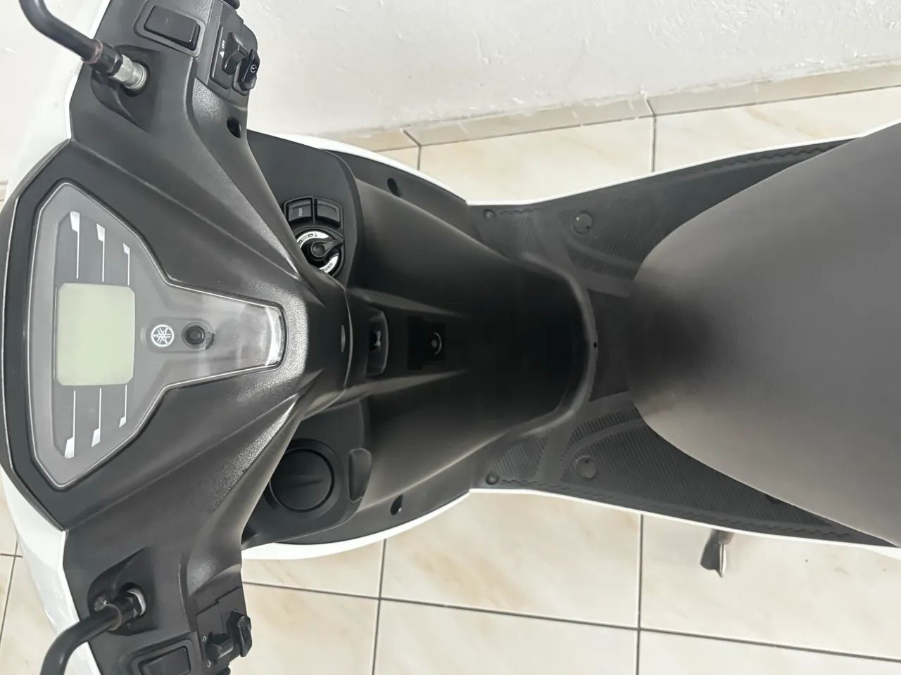 Vendo Fluo 125 ano 22/23 - Foto 3