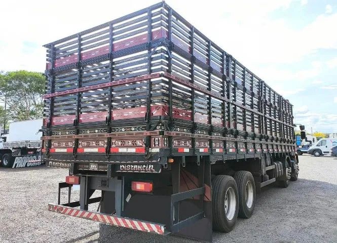 Volvo vm 330 8x2 - 2022 Carga seca   - Foto 4