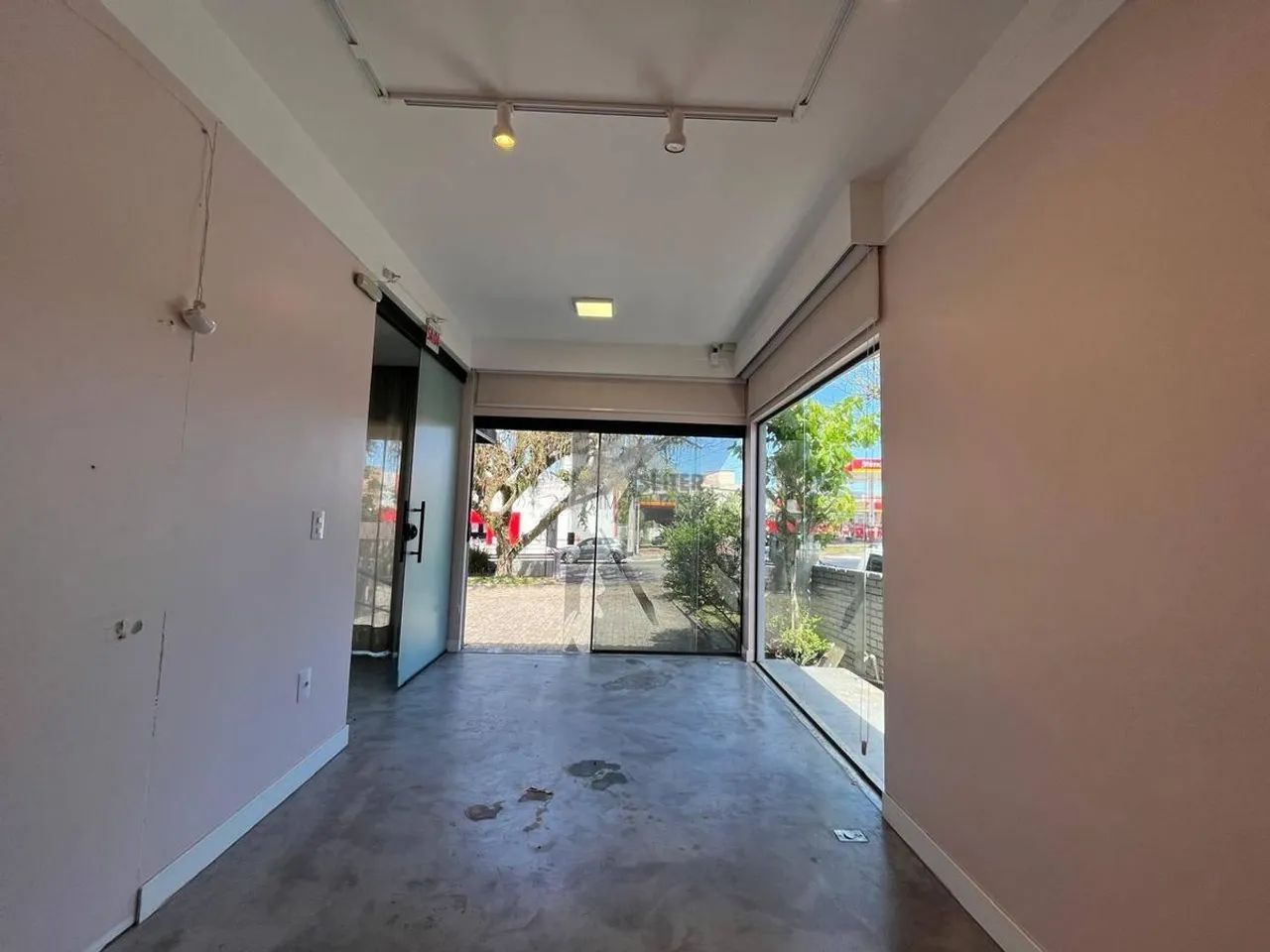 Casa Comercial Ampla para Locação no Pequeno Príncipe  Florianópolis - Foto 5
