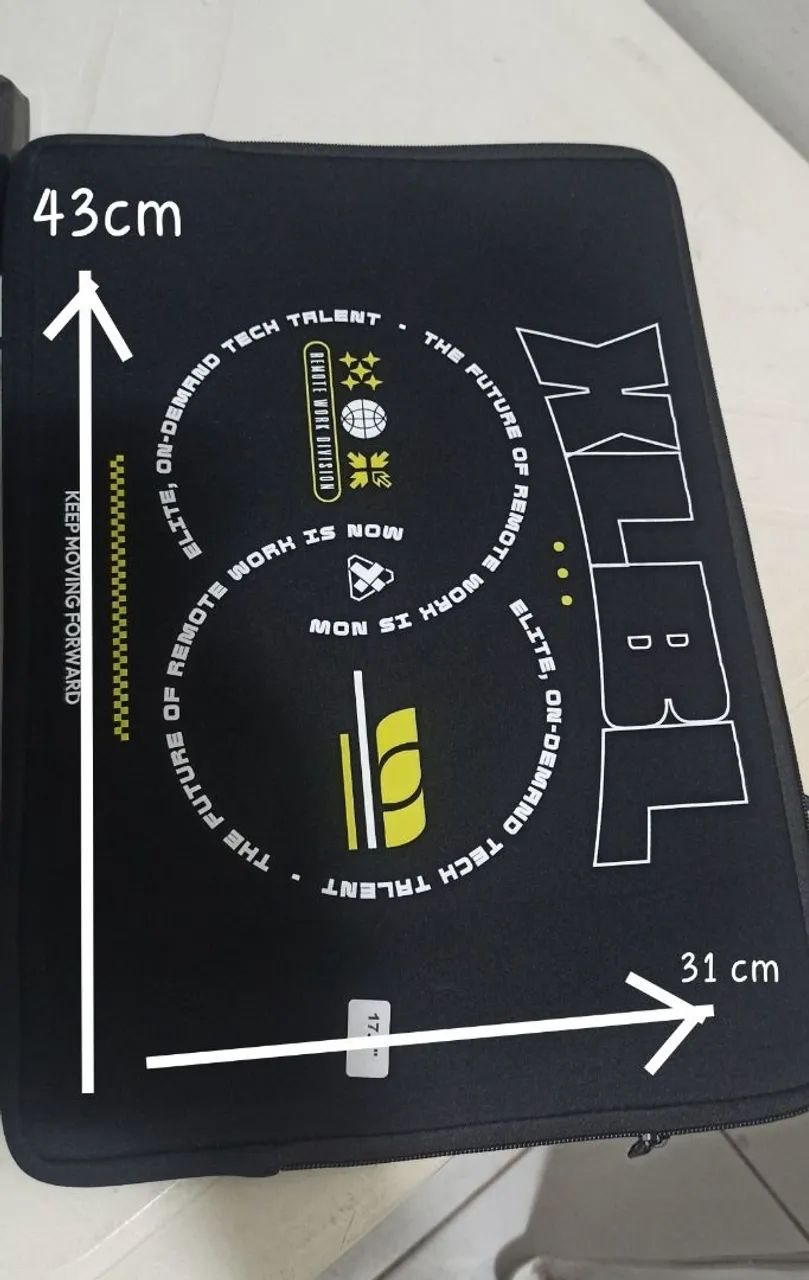 Duas capas para notebook 
