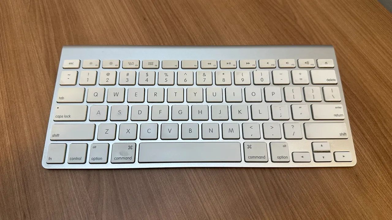 Teclado Apple A1314 Original Bluetooth - Semi novo