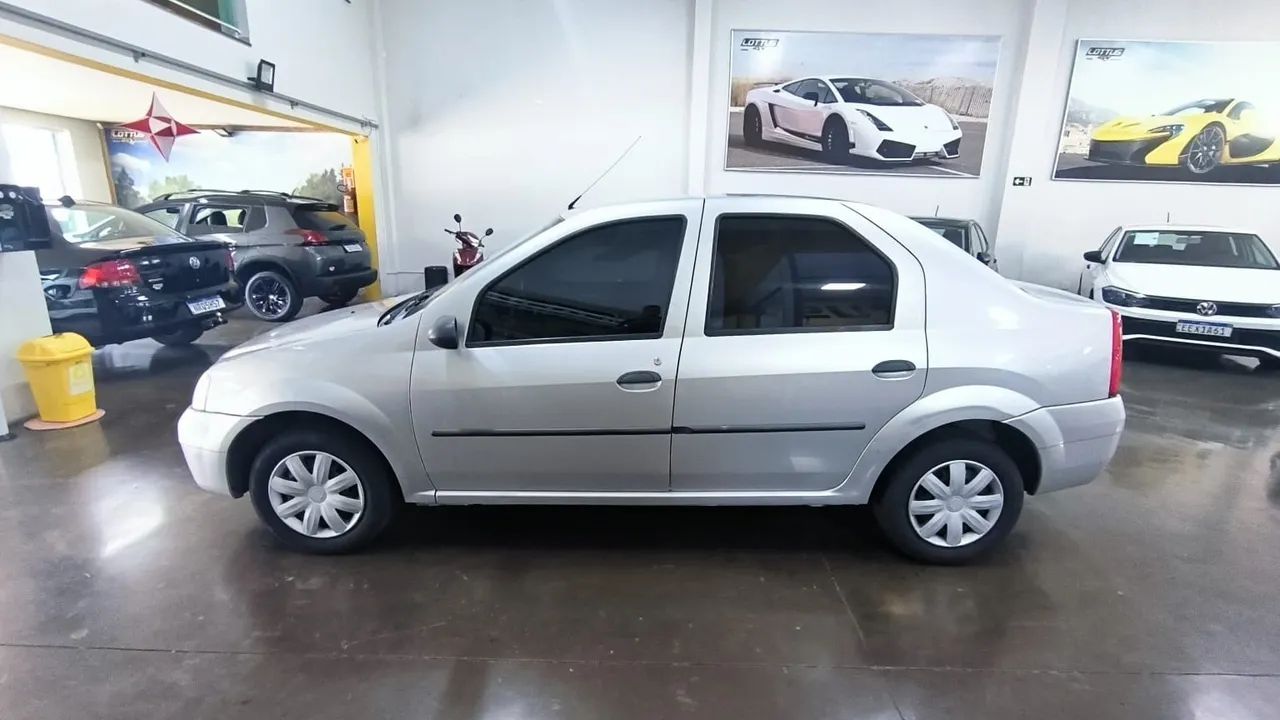 Renault Logan Expression Flex 1.6 16V 4P 2008 - Foto 3