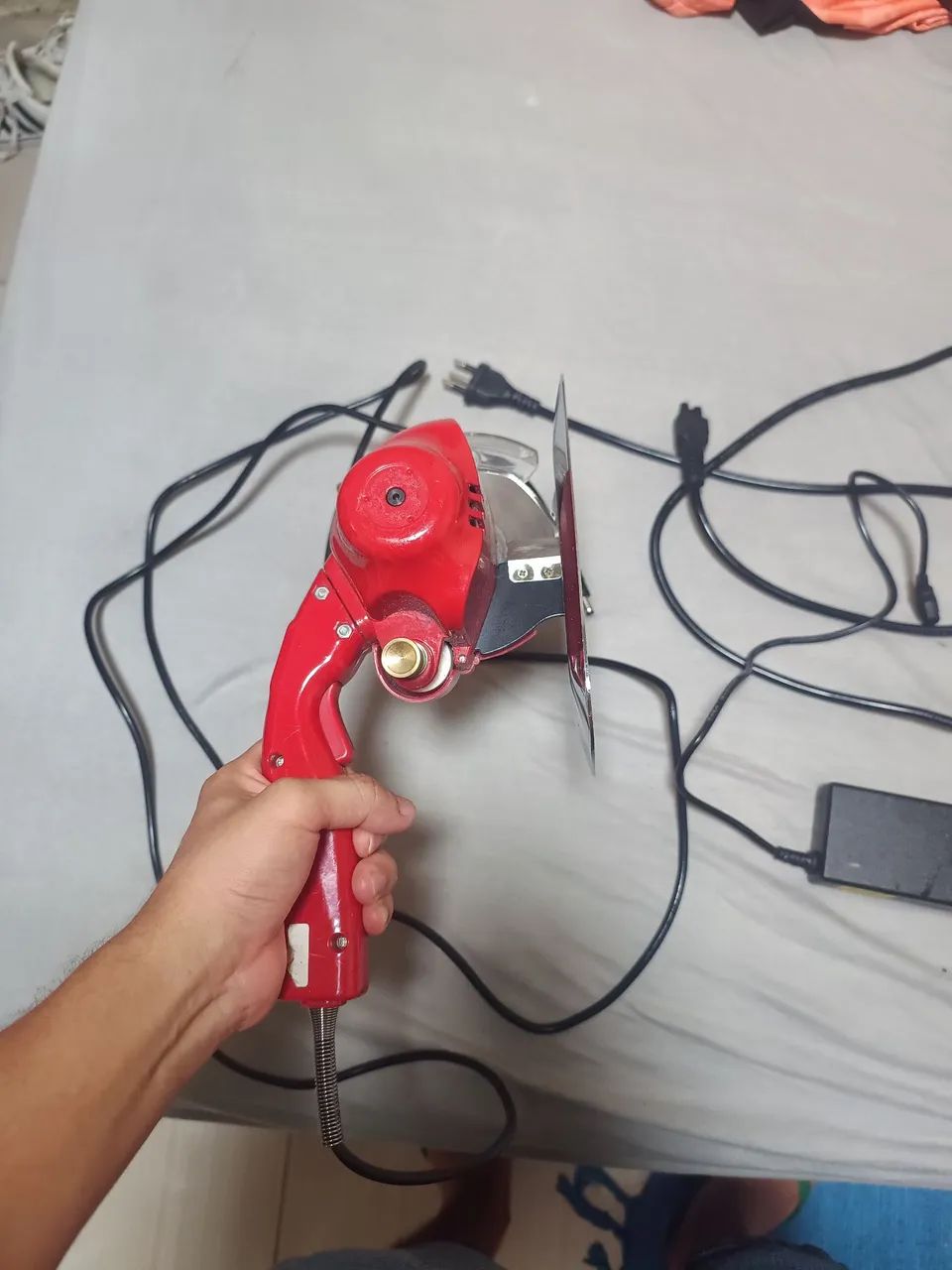 Máquina de cortar tecidos direct drive 4 polegadas de 200 watts - Foto 3