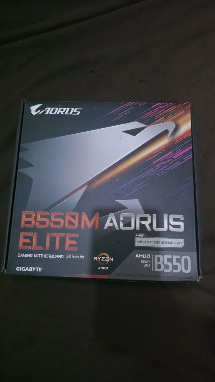 Placa mae Aorus b550m Elite DDR4  AM4  - Foto 4