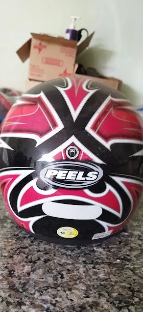 Capaceto Peels 56