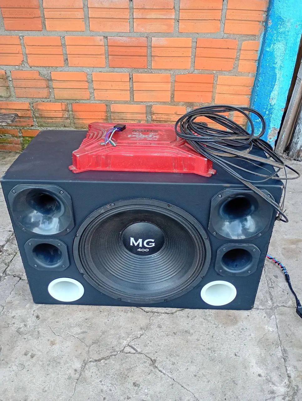 Vendo caixa de som com módulo 