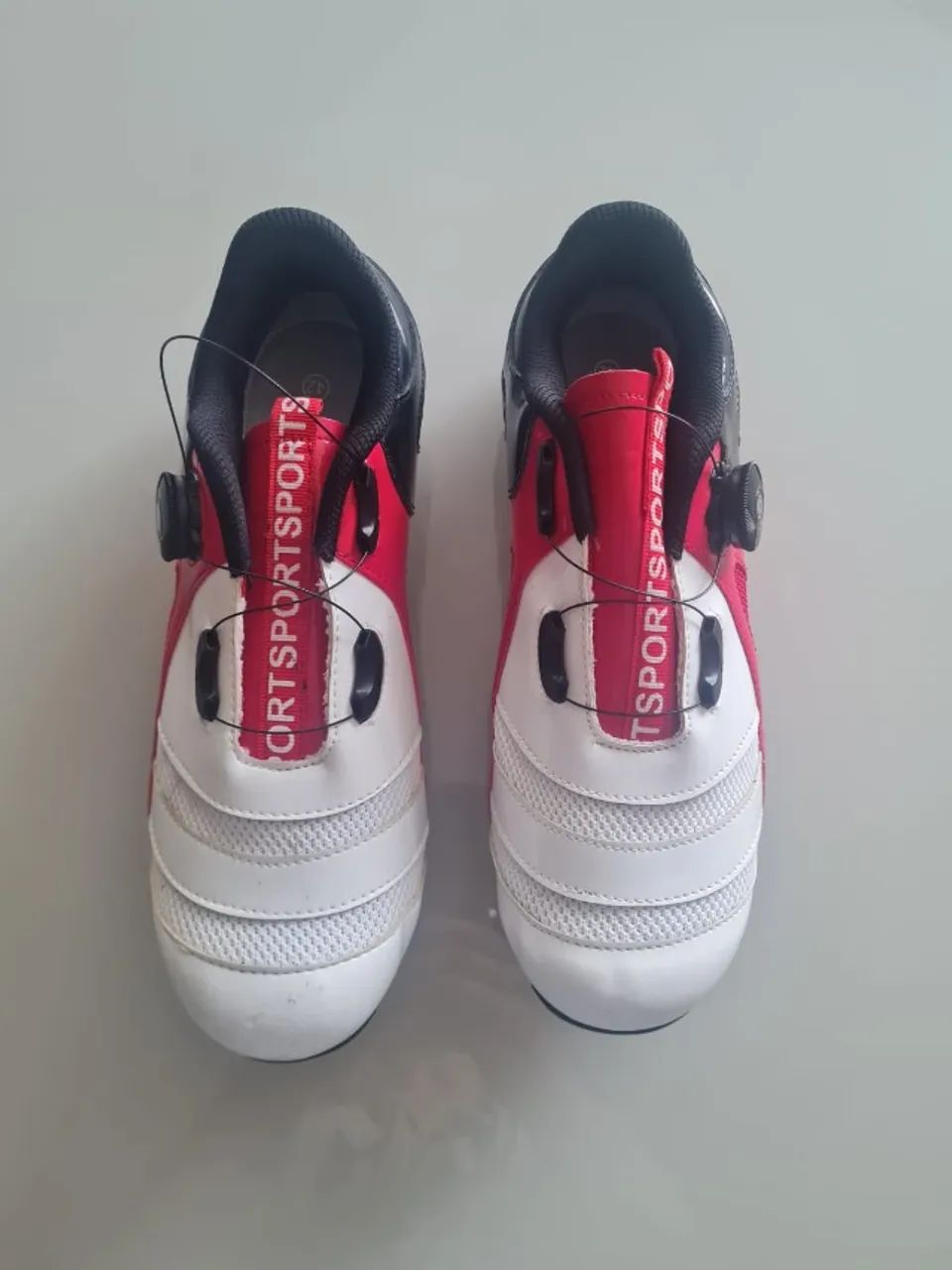 Vendo calçado para ciclismo, nunca usada. marca Sports. - Foto 4