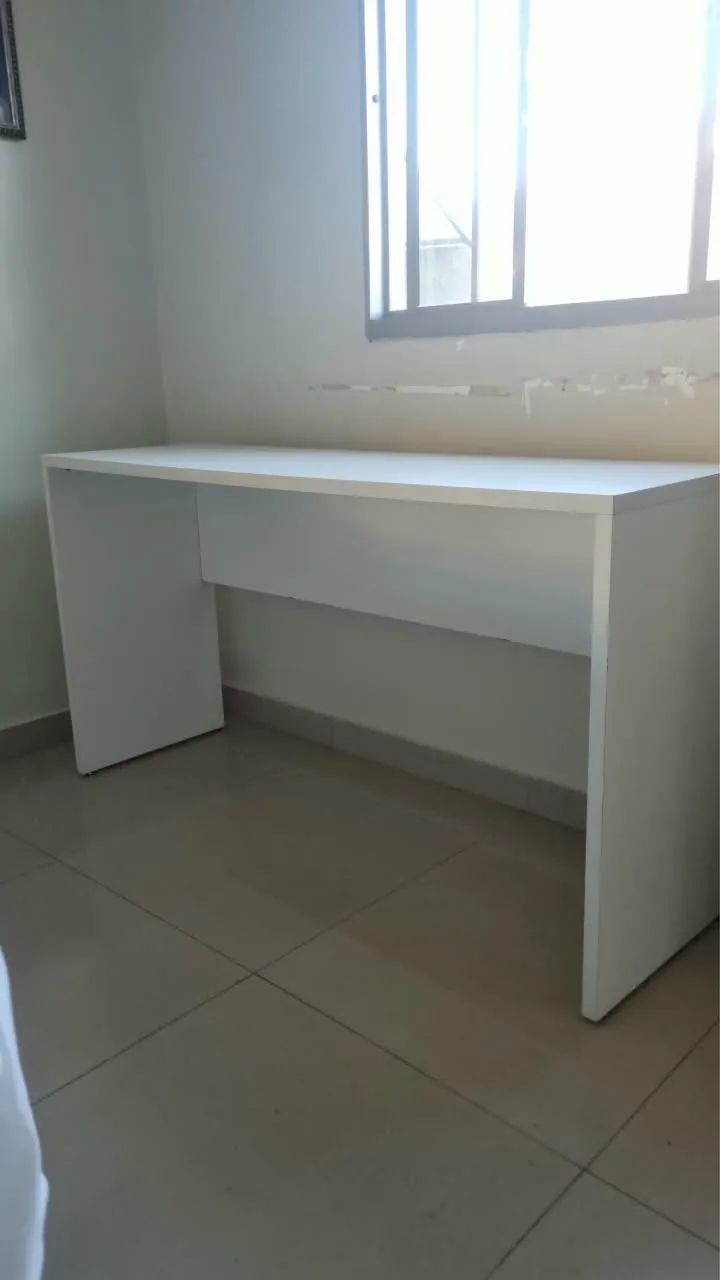 Mesa escrivaninha 
