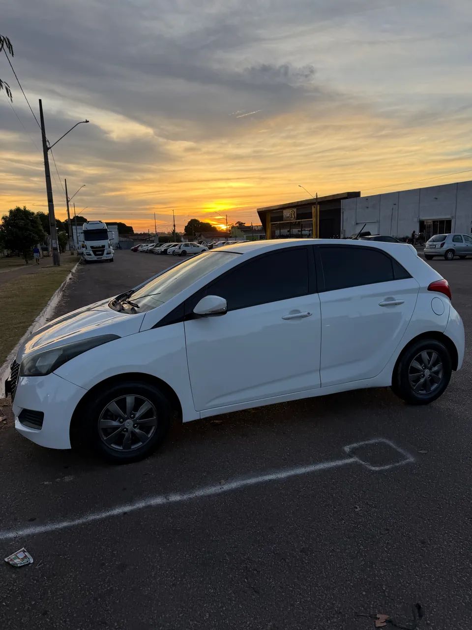 Hyundai Hb20 HB20 Comf./C.Plus/C.Style 1.0 Flex 12V 2014