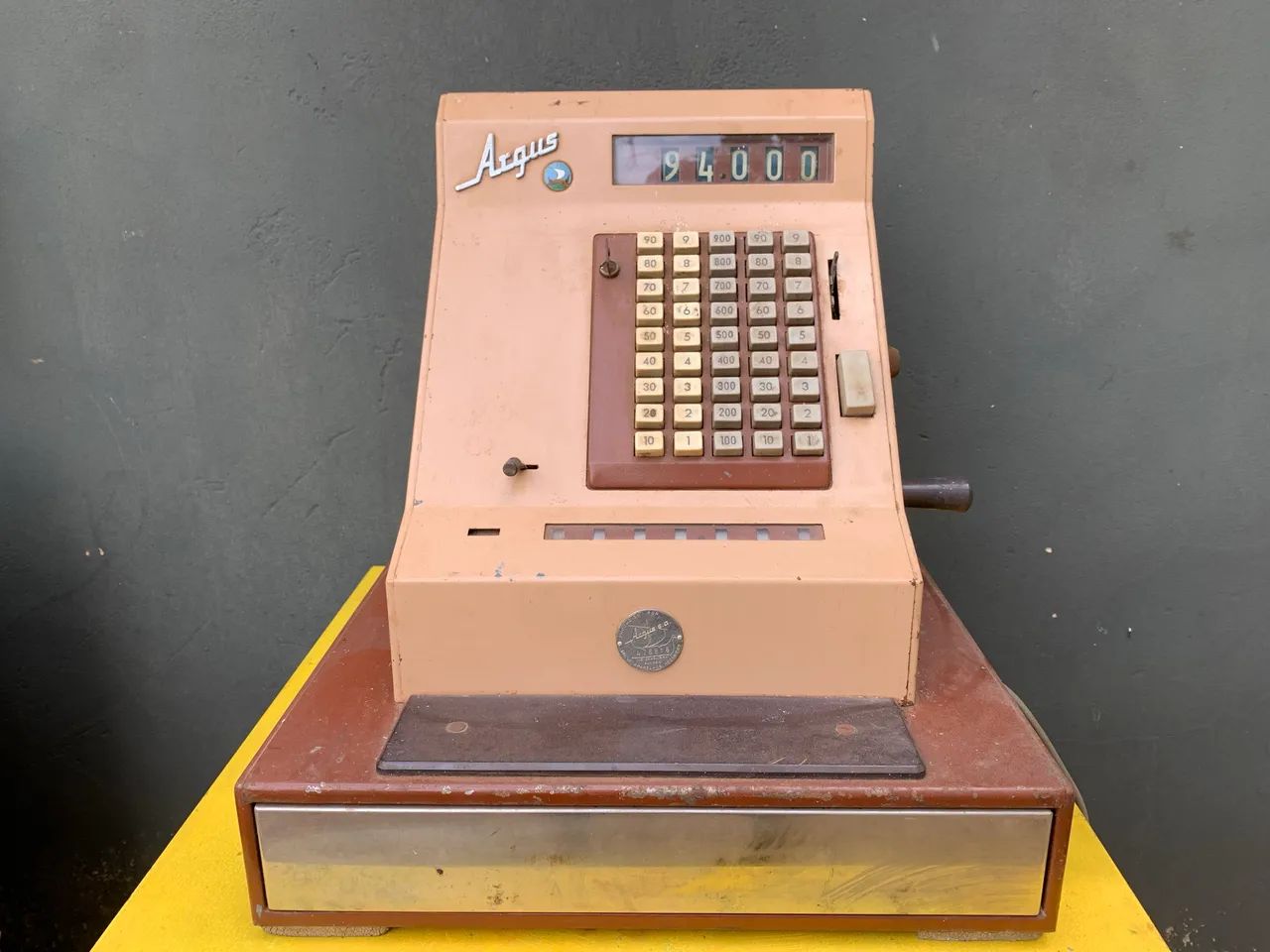 Caixa registradora antiga Argus vintage