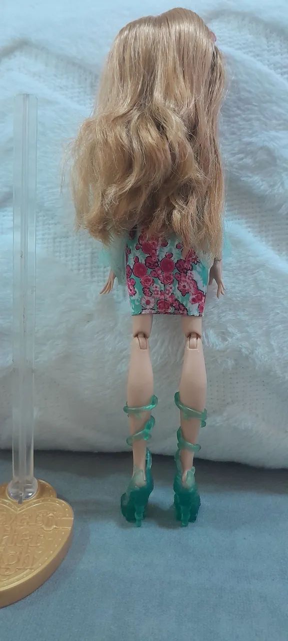 Boneca Asheley Ella - Foto 4