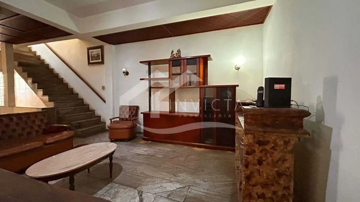 Casa de 5 Quartos no Catete - Foto 3