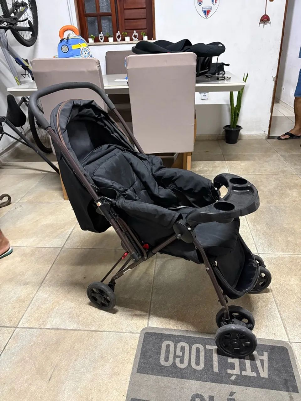 Carrinho com bebê conforto para bebê  - Foto 3