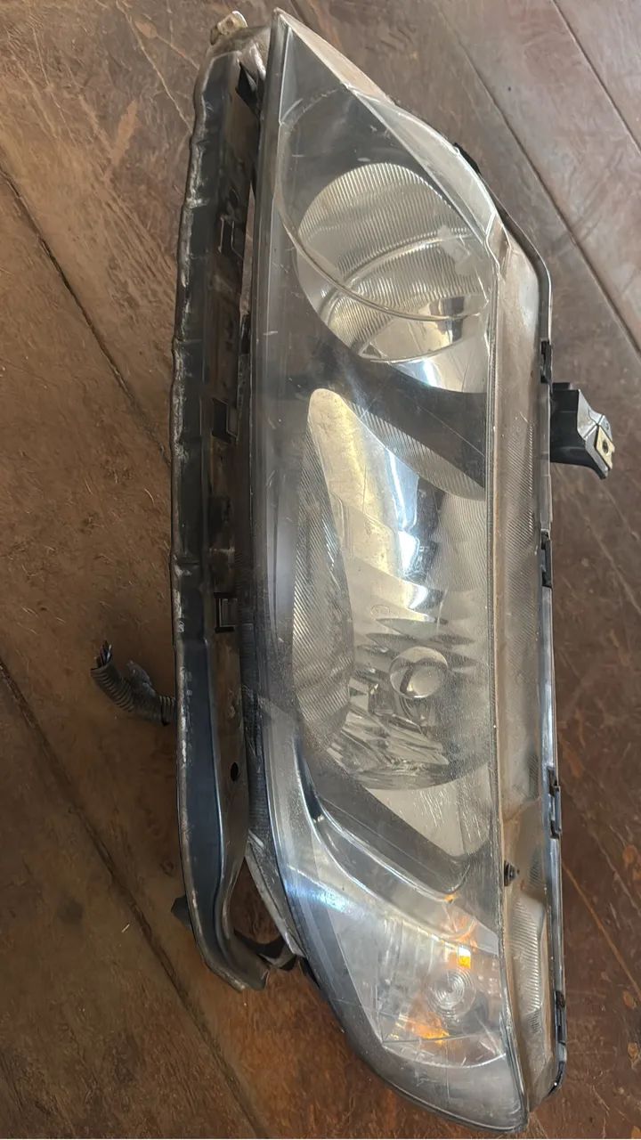 FAROL ESQUERDO CIVIC g8