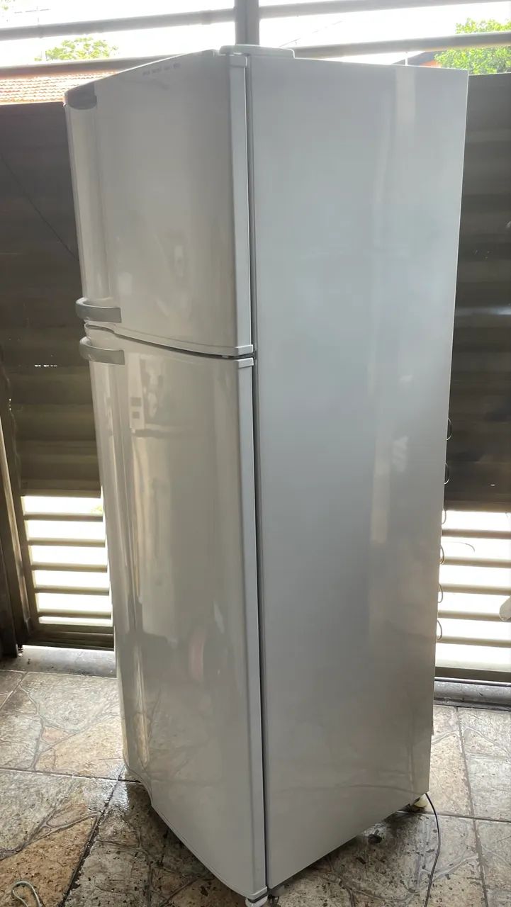 Electrolux Gelo Seco 220v - Foto 2