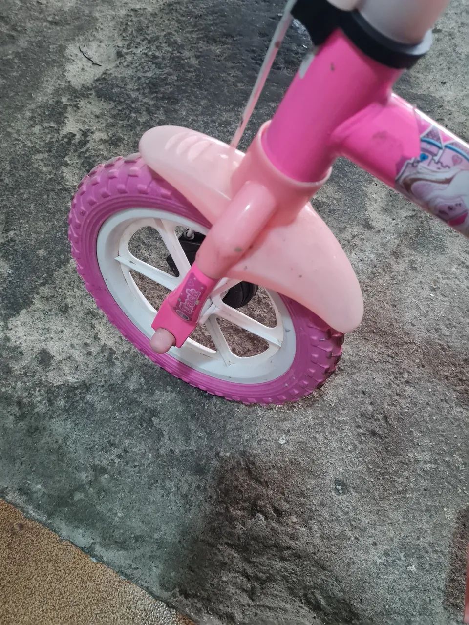 Bicicleta infantil aro 12 rosa - Foto 3