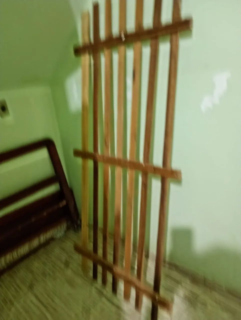 Cama de madeira antiga  - Foto 4