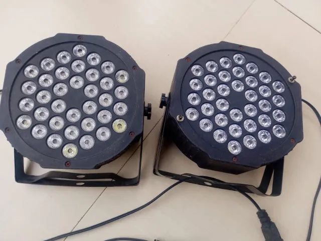 Canhão Par Led 36 Leds 3w Rgb Refletor Dmx 127/220v USADO - Foto 2