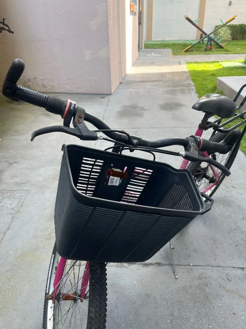 Vendi bicicleta 