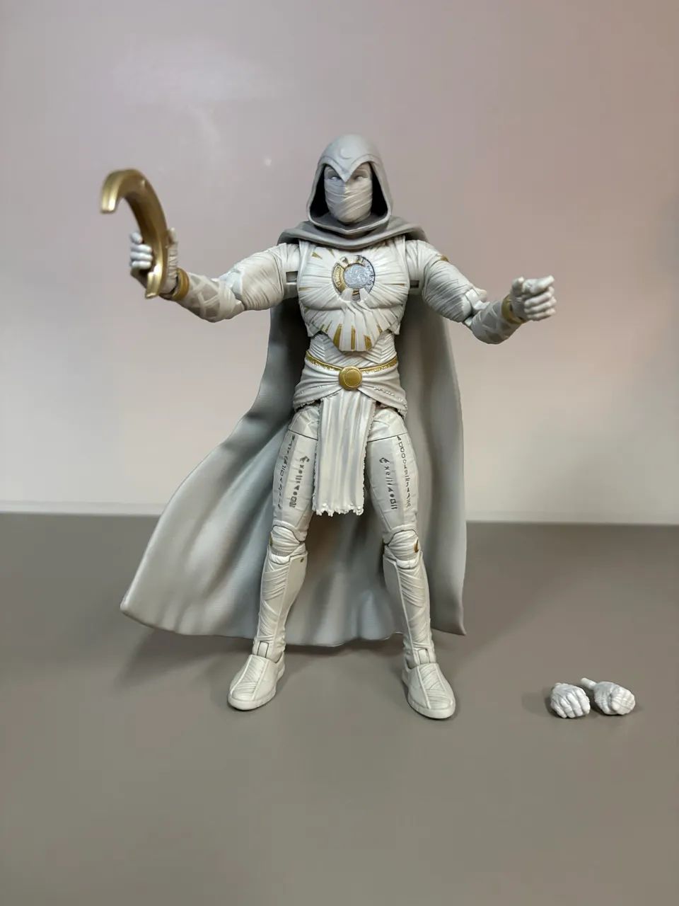 Cavaleiro da lua / Moon Knight marvel legendes action figure 