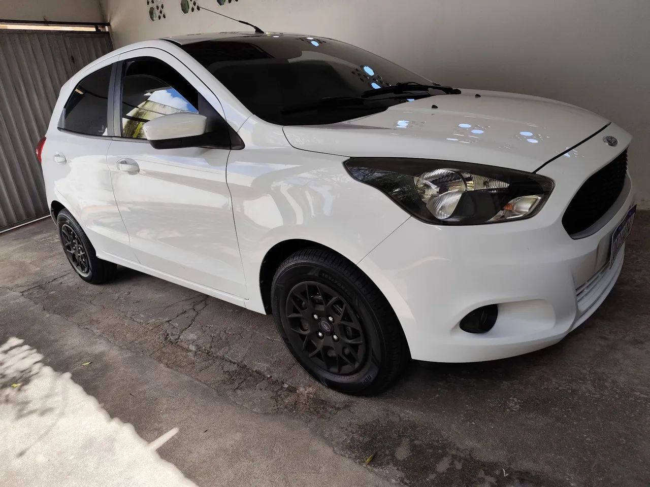 Ford Ka 1.0 SE/SE PLUS TIVCT FLEX 5P 2015