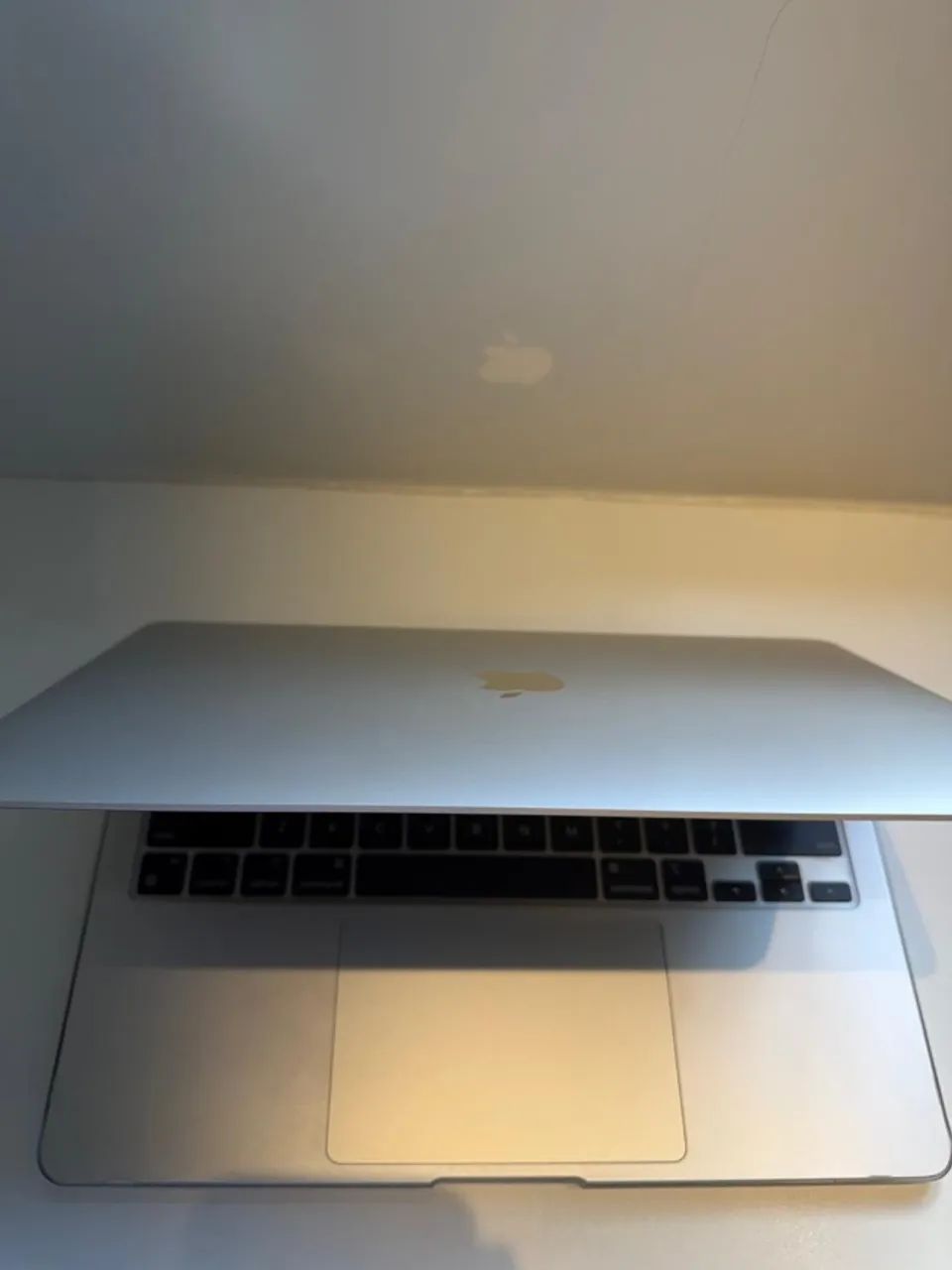 Macbook Air M1 2020 13 Em Ótimo Estado - 256gb - Apple - Notebooks