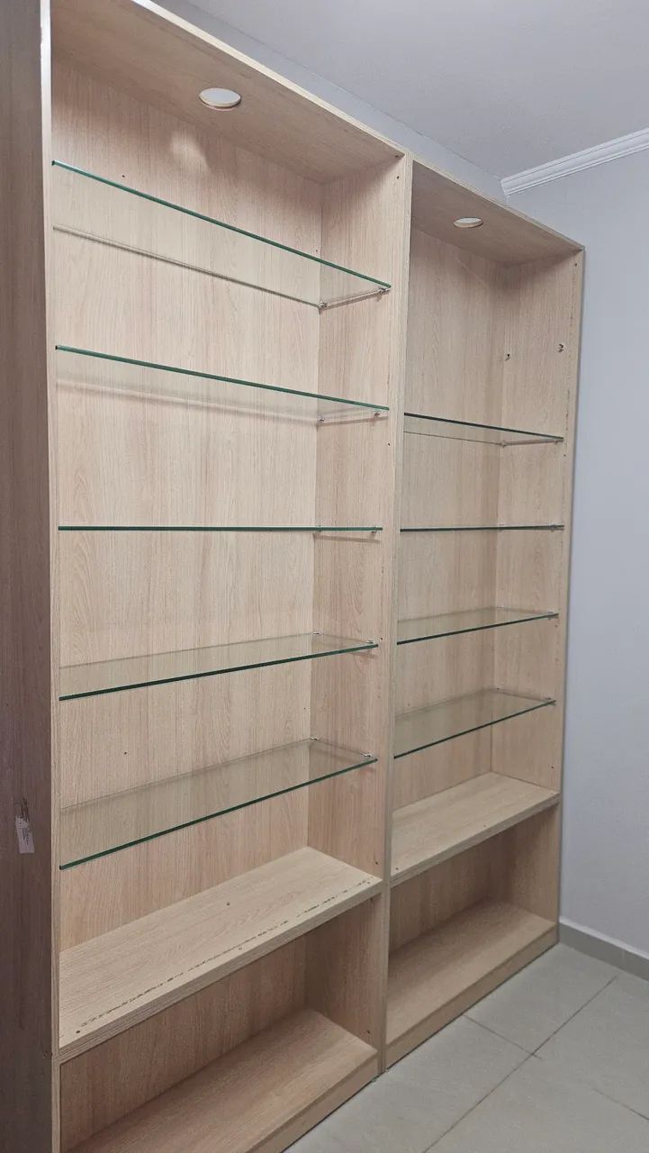 Armario expositor Comercial